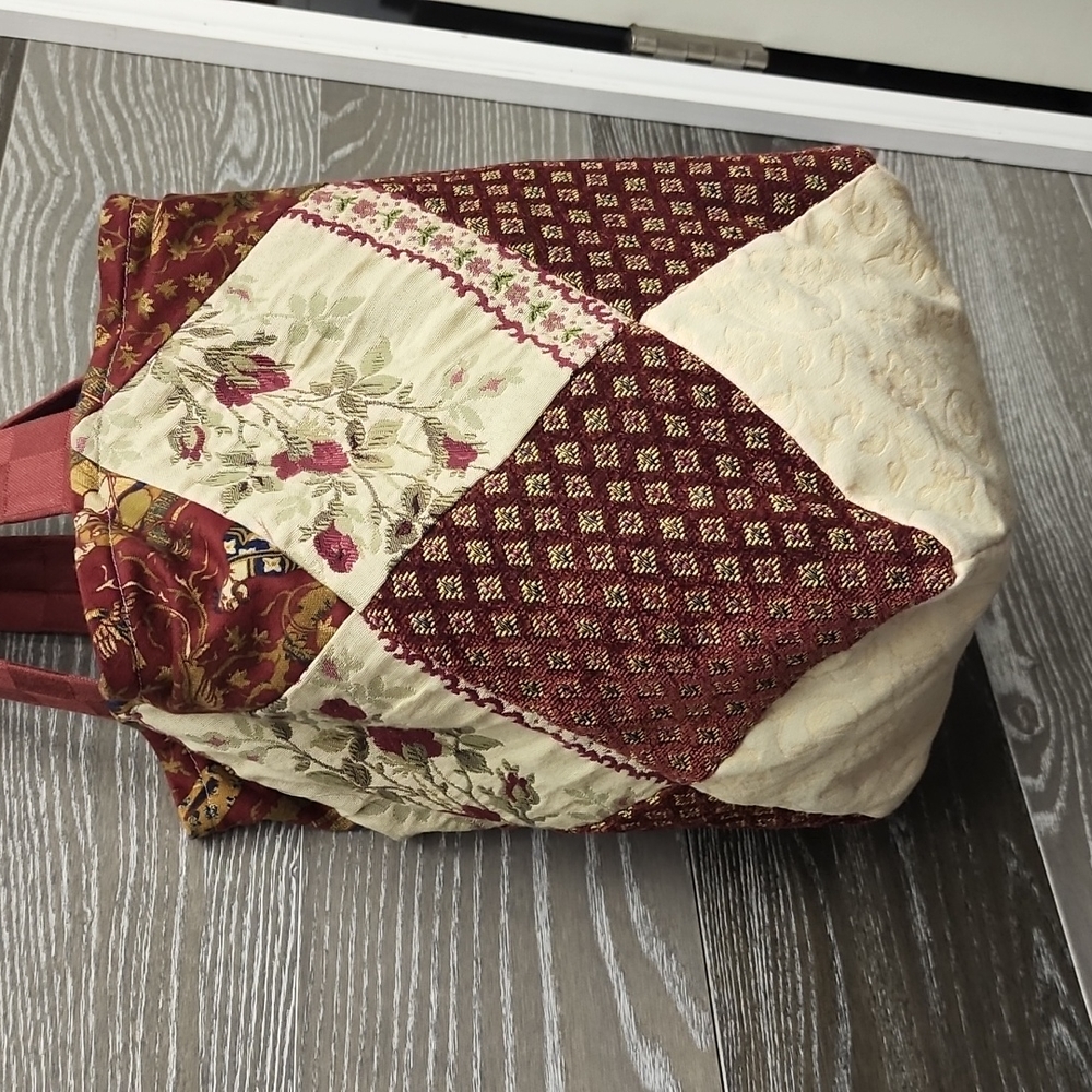 Unique Tulip Tripod Reversible Patch Work Washabl… - image 2